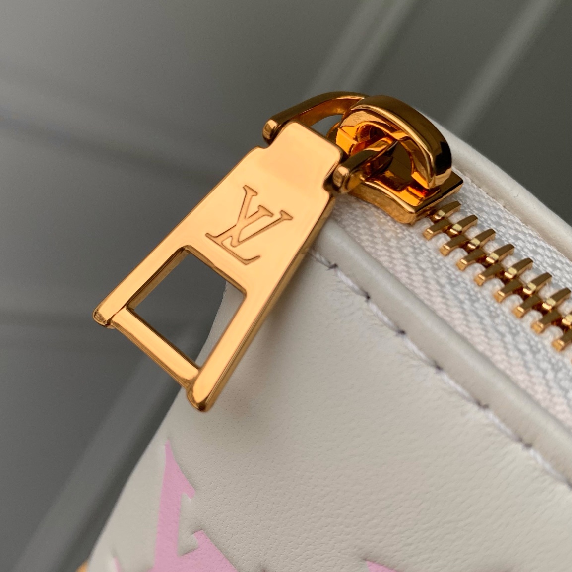 Louis Vuitton Coussin BB Bag-21*16*7 CM