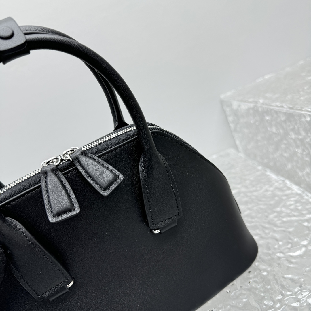 The Row Mini Devon Bag-24*12*16CM