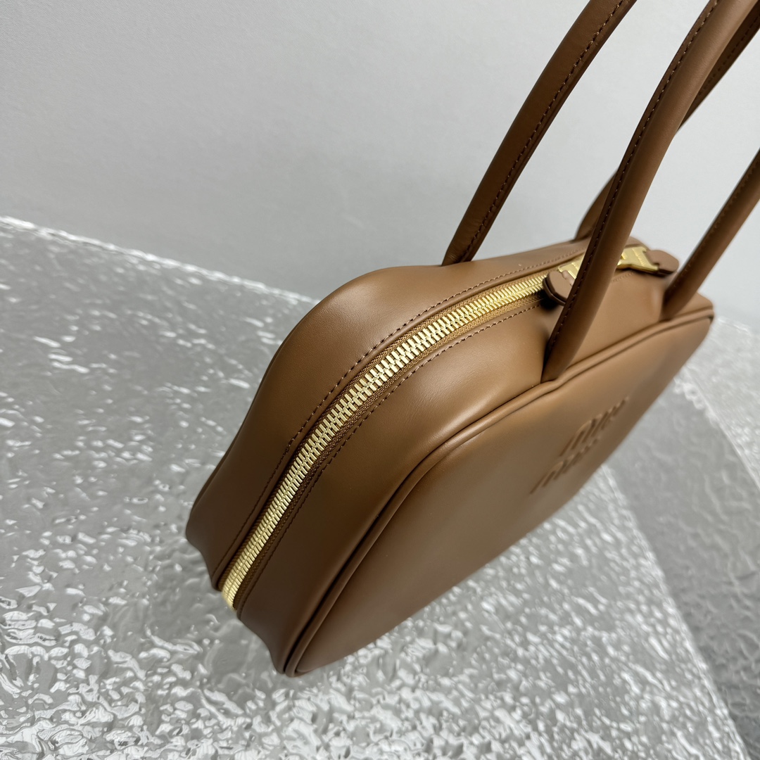 MiuMiu Women