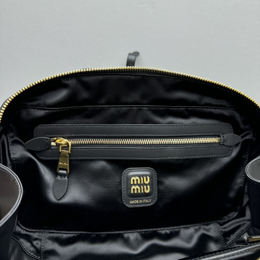 MiuMiu Women