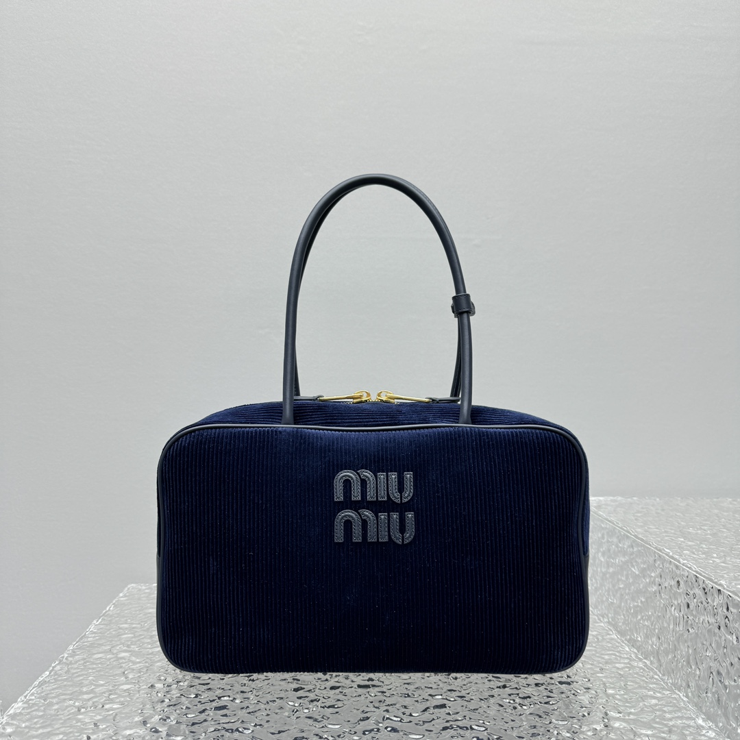 MiuMiu Women