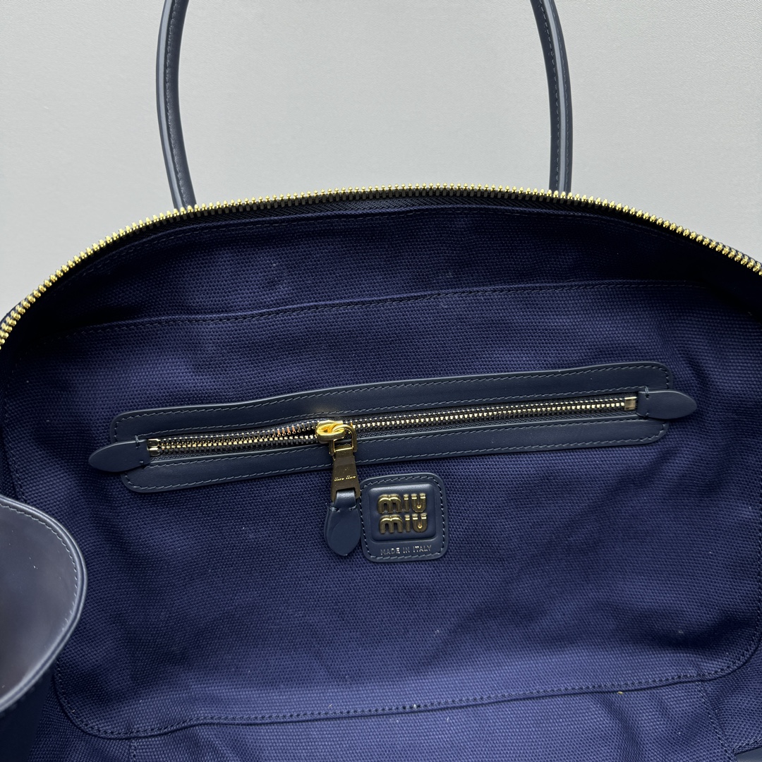 MiuMiu Women