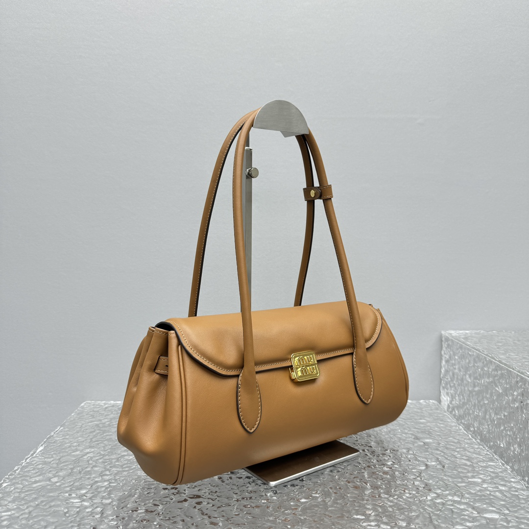 MiuMiu Leather Shoulder Bag -28.5*8*17CM