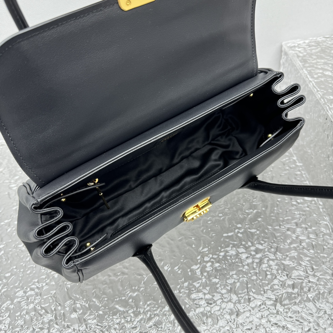 MiuMiu Leather Shoulder Bag -28.5*8*17CM