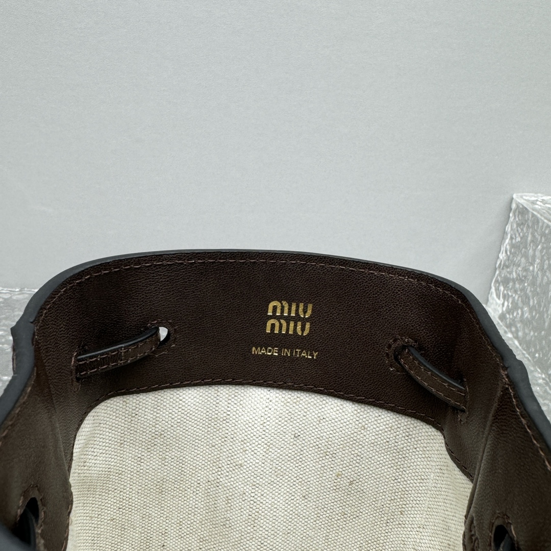 MiuMiu Nappa Bag -14*17*6CM