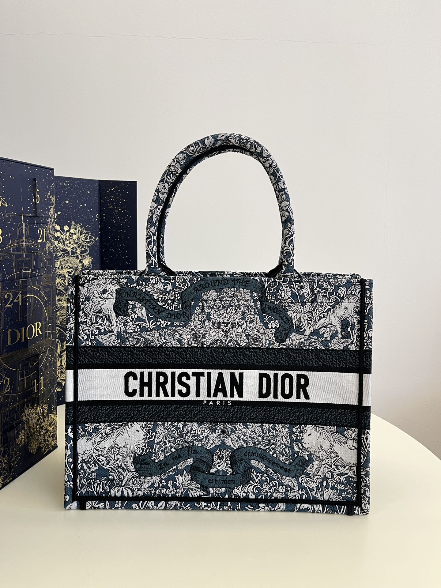 Diro Book Tote-36×16×27CM