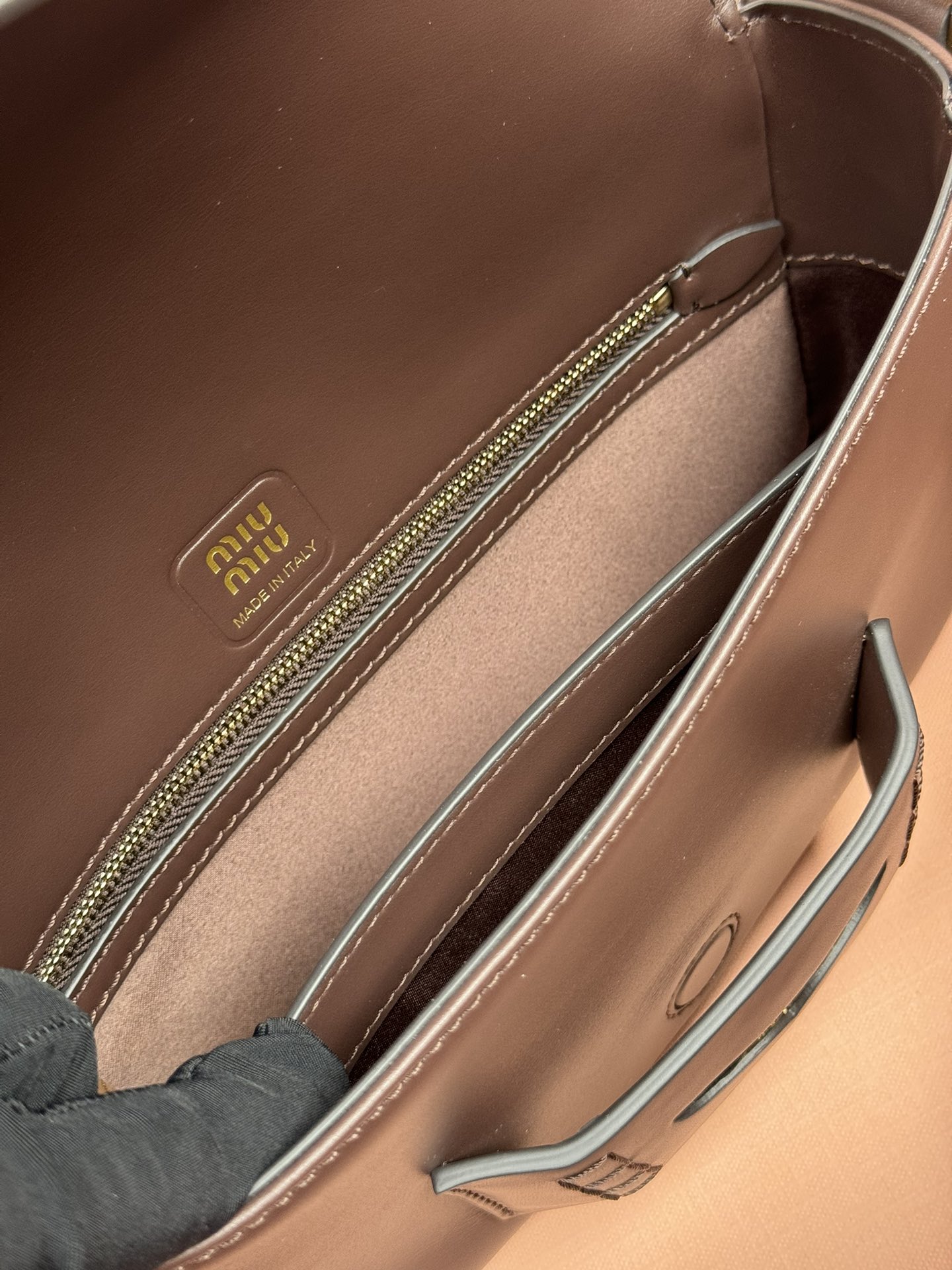 MiuMiu Penny Leather Bag-23*12.5*5CM