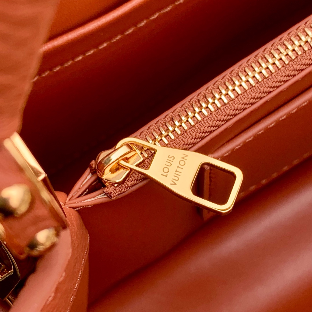 Louis Vuitton Mini Capucines Handlebag-21×14×8CM