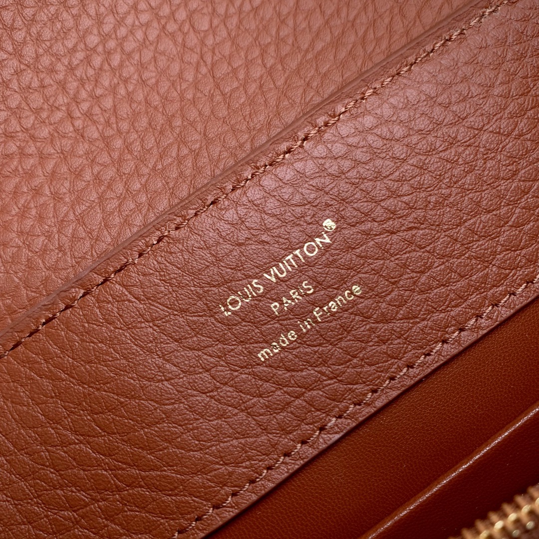 Louis Vuitton Mini Capucines Handlebag-21×14×8CM