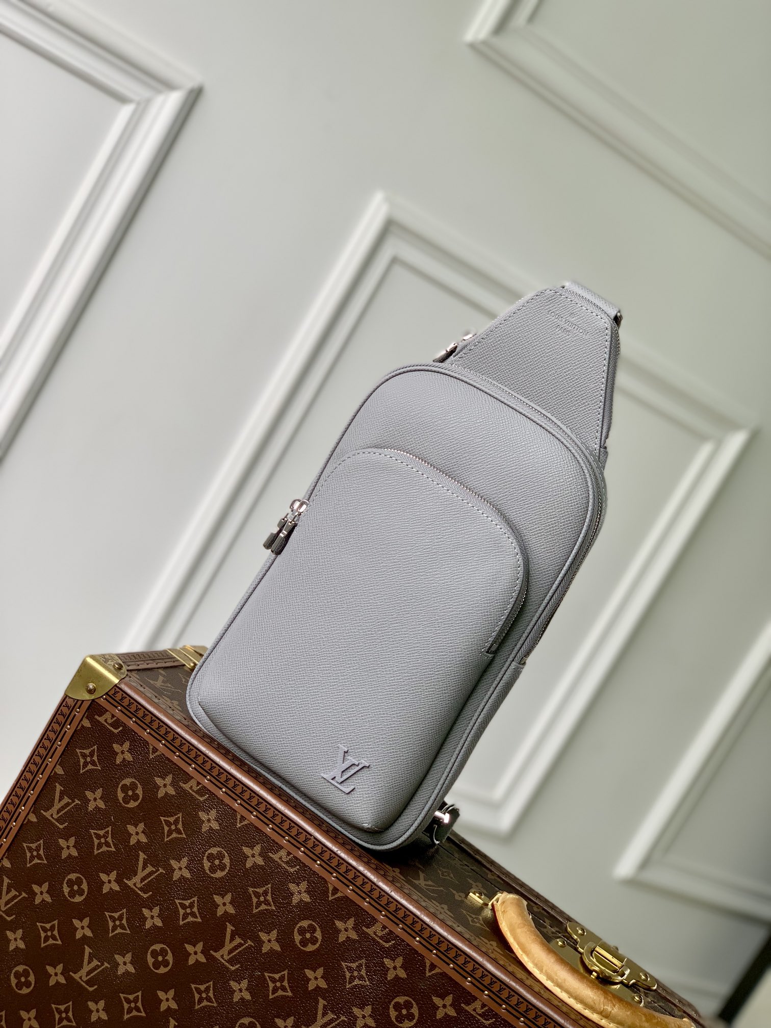 Louis Vuitton Damier Graphite Avenue Bag-20 *31 x*10CM