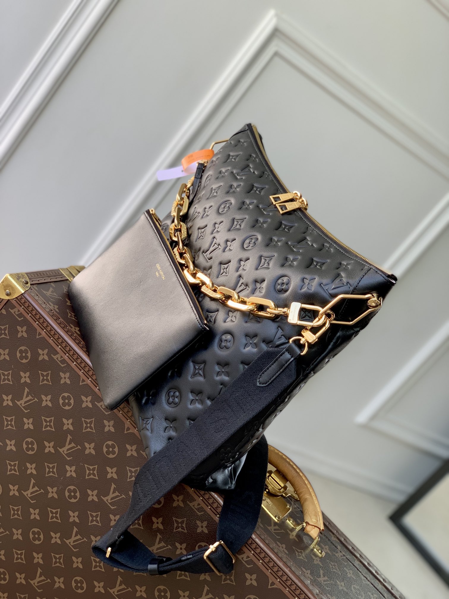 Louis Vuitton Coussin Hobo MM Black Calf Bag-38*33*10CM