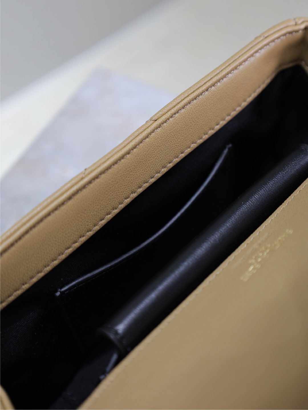 YSL LouLou Bag-20×12×5CM