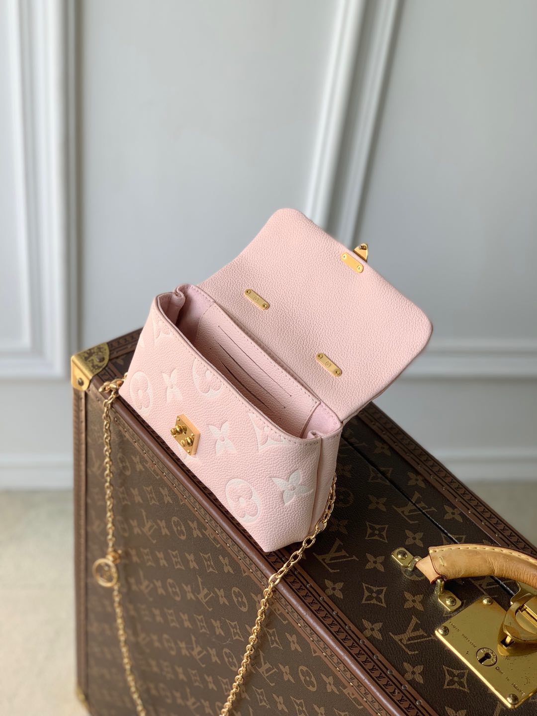 Louis Vuitton Nano Madeleine Handbag-12.5 x 6 x 21CM