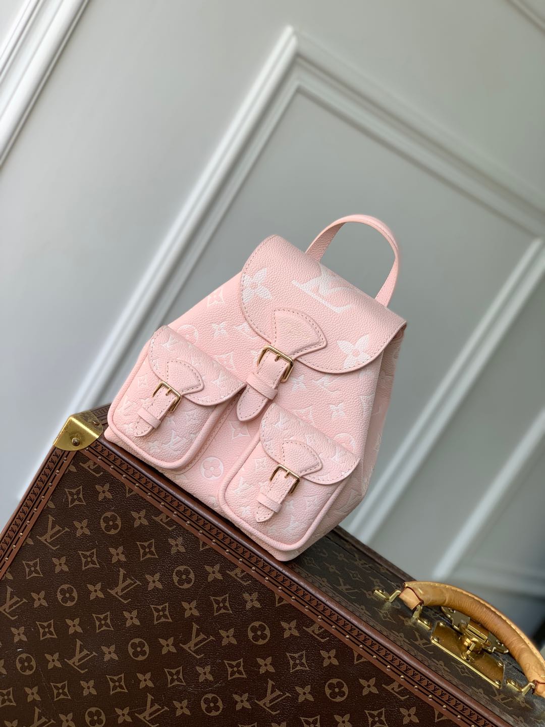 Louis Vuitton Milky Way Backup-M12987-22 x 14 x 20CM