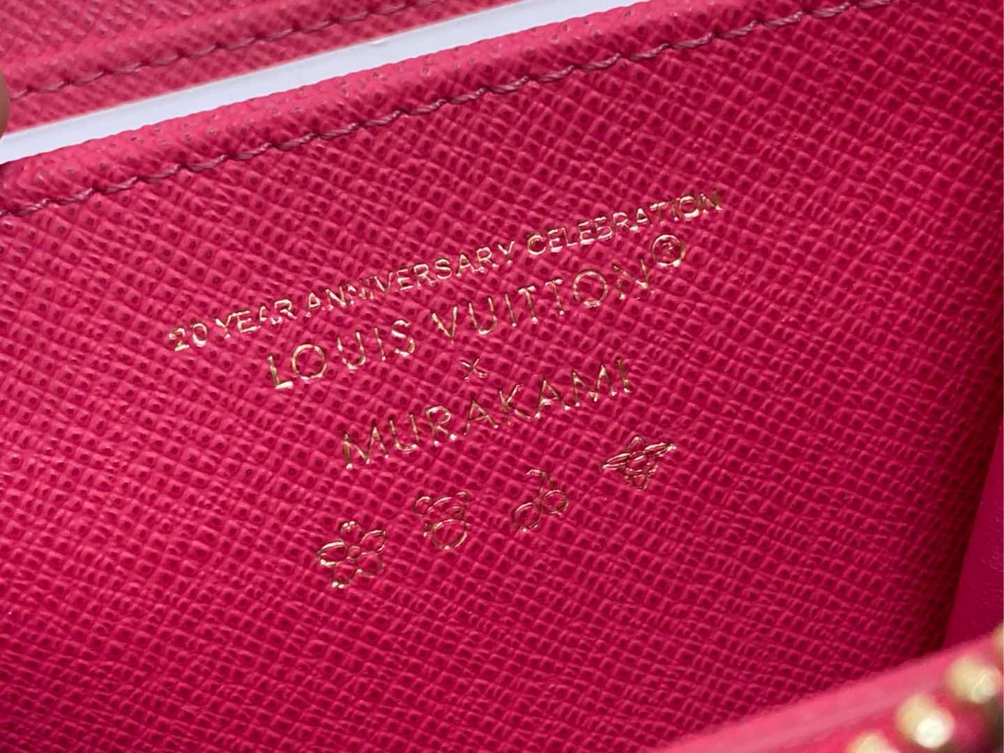 Louis Vuitton Zippy Wallet-11 x 8.5 x 2CM