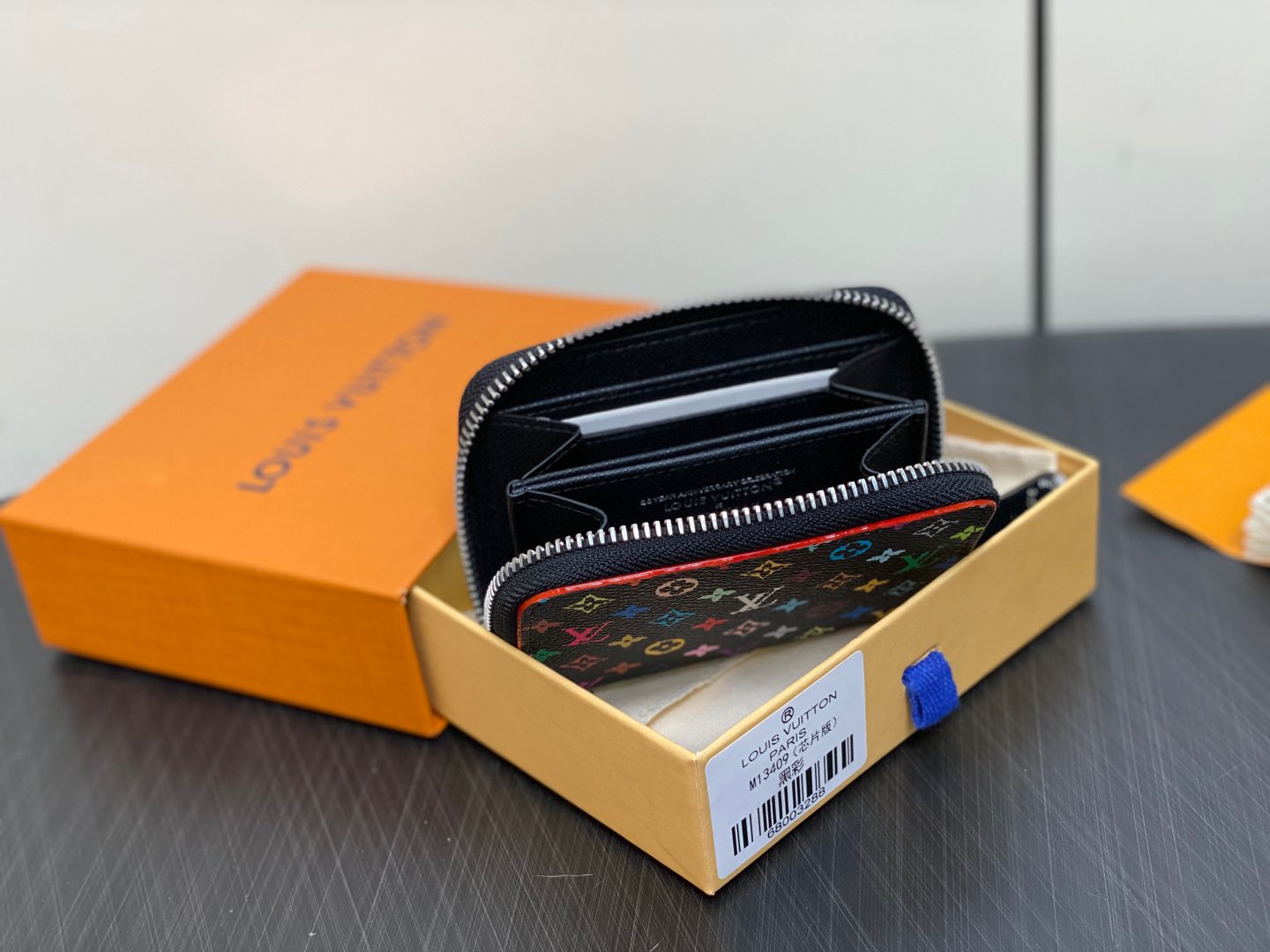 Louis Vuitton Zippy Wallet-11 x 8.5 x 2CM