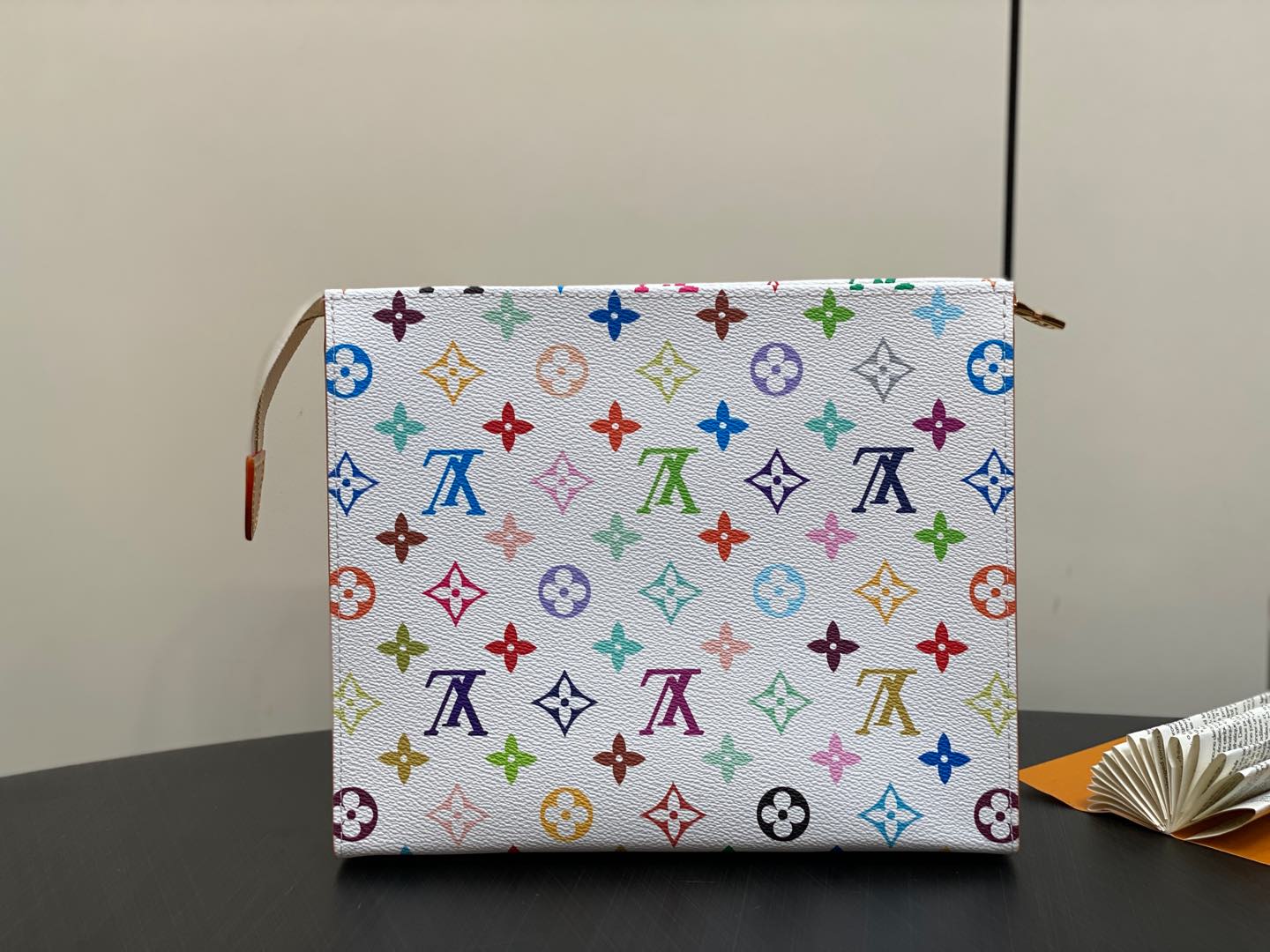 Louis Vuitton Pochette Voyage-M13746-27 x 21 x 6CM