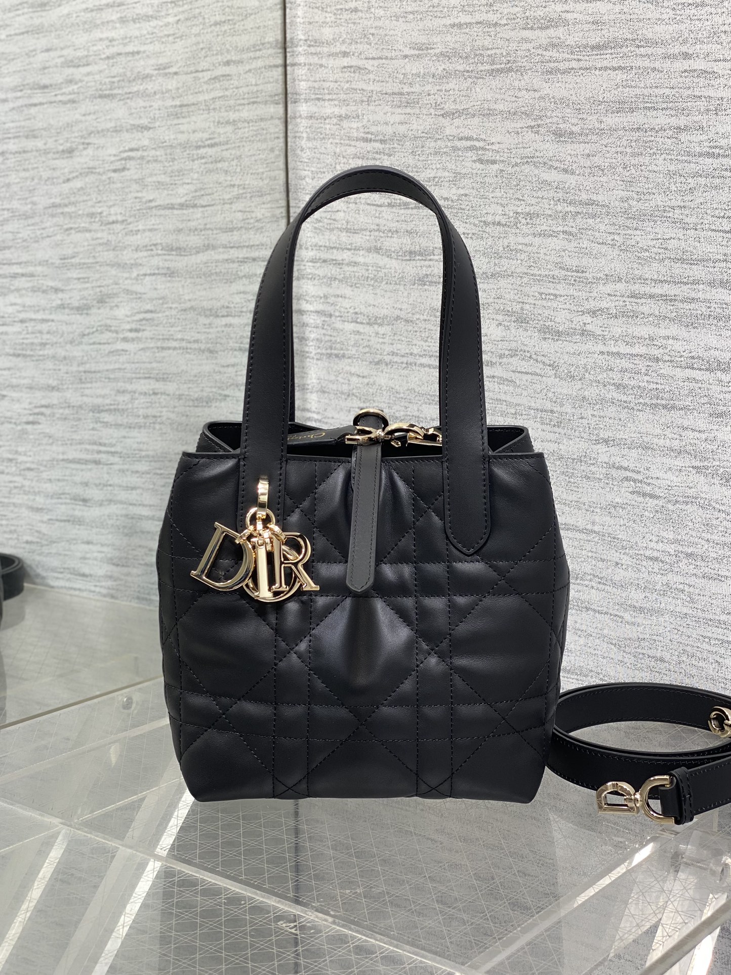 Diro Toujours Tote Bags-16*12*18CM