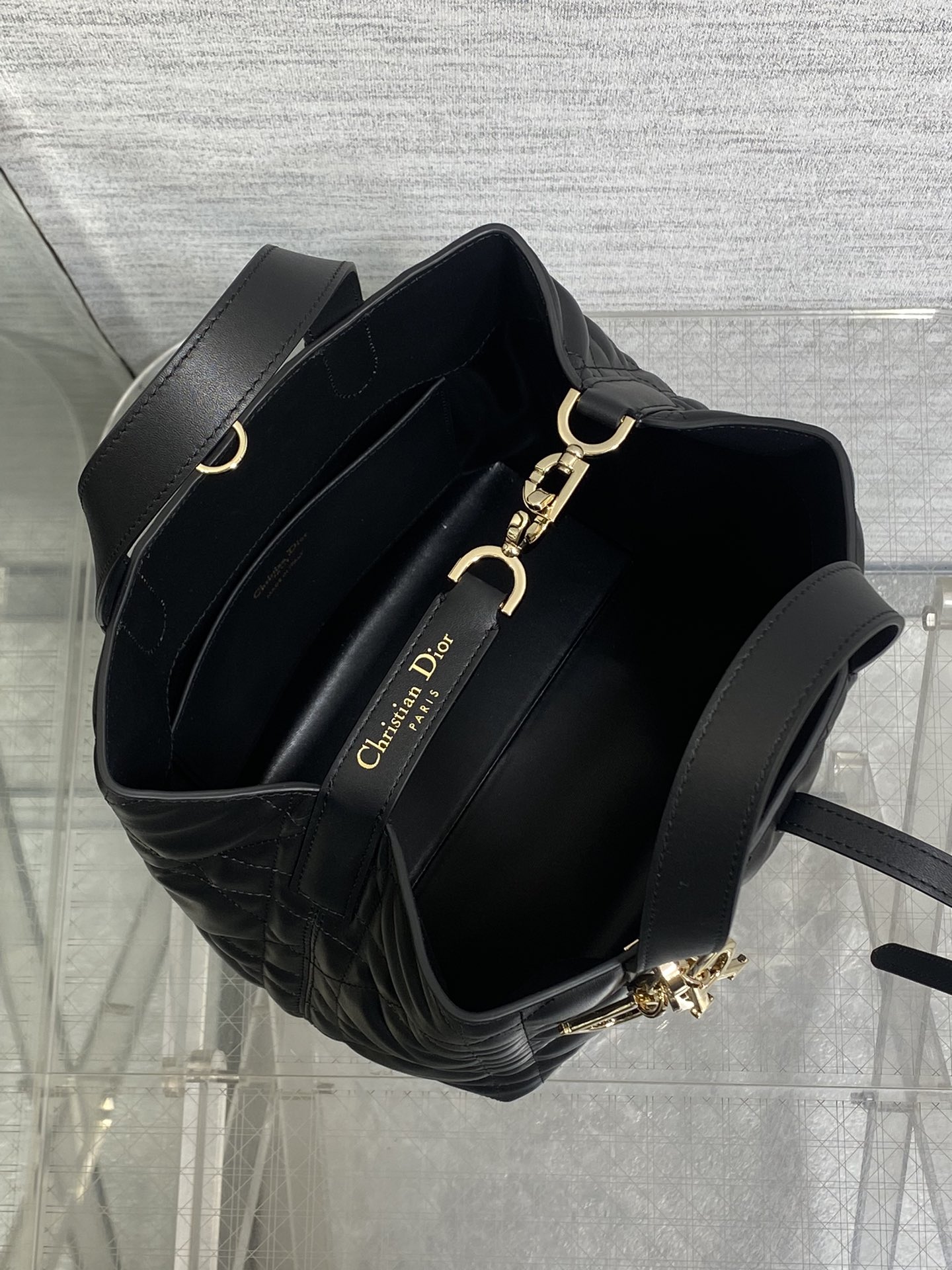 Diro Toujours Tote Bags-20*18.5*22CM