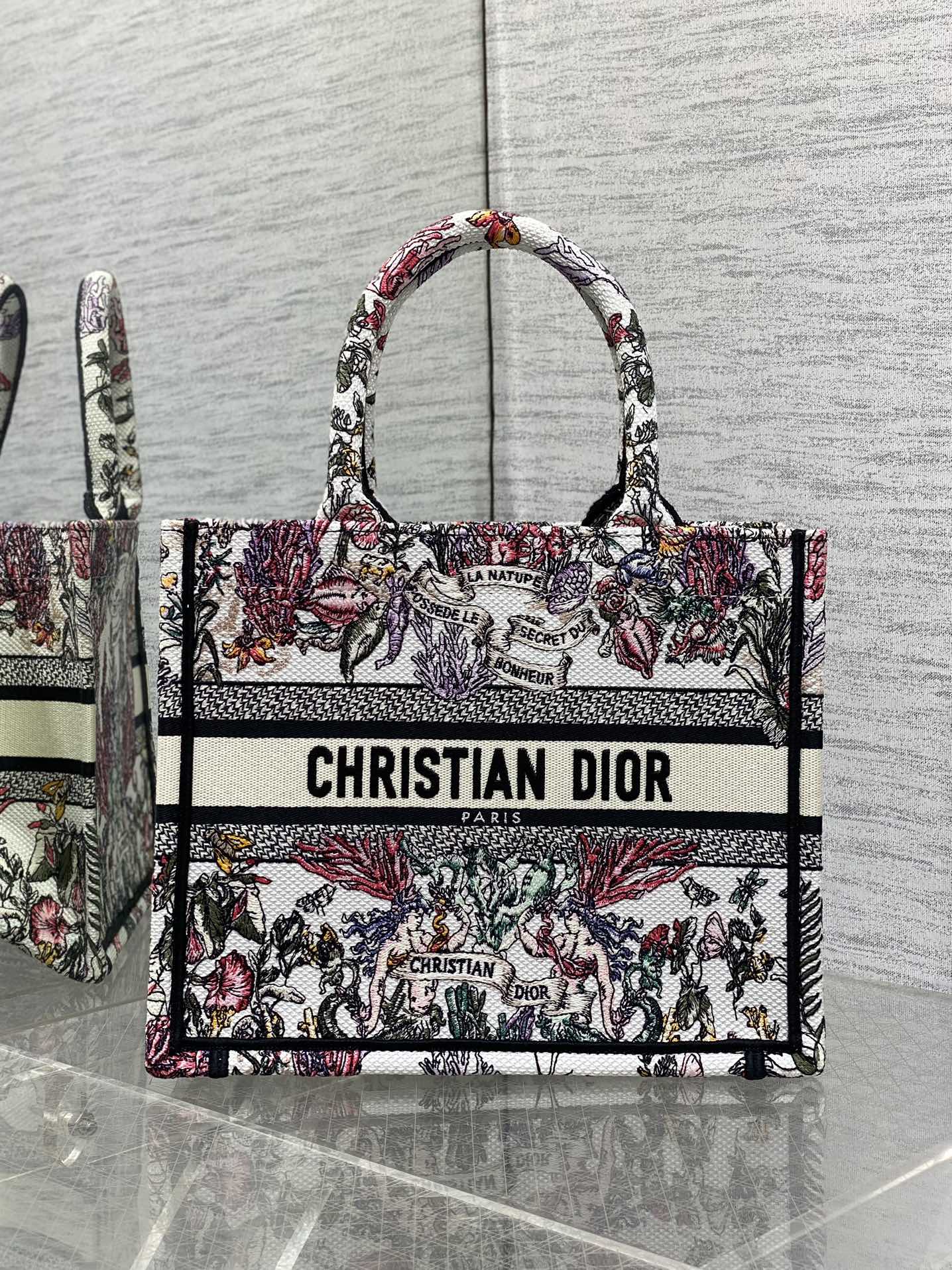 Diro Small Book Tote-26*8*22CM