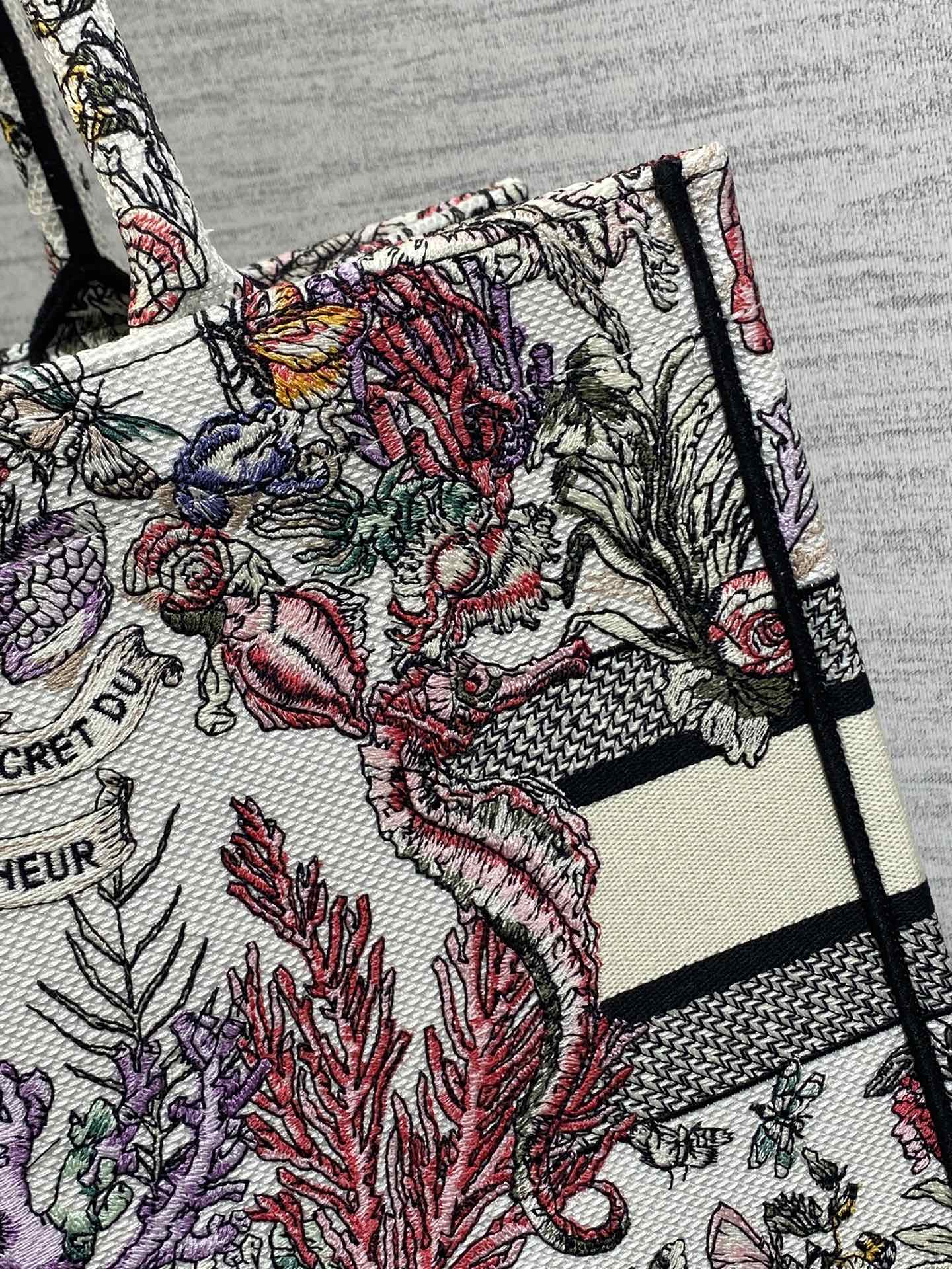 Diro Book Tote-36×16×27CM
