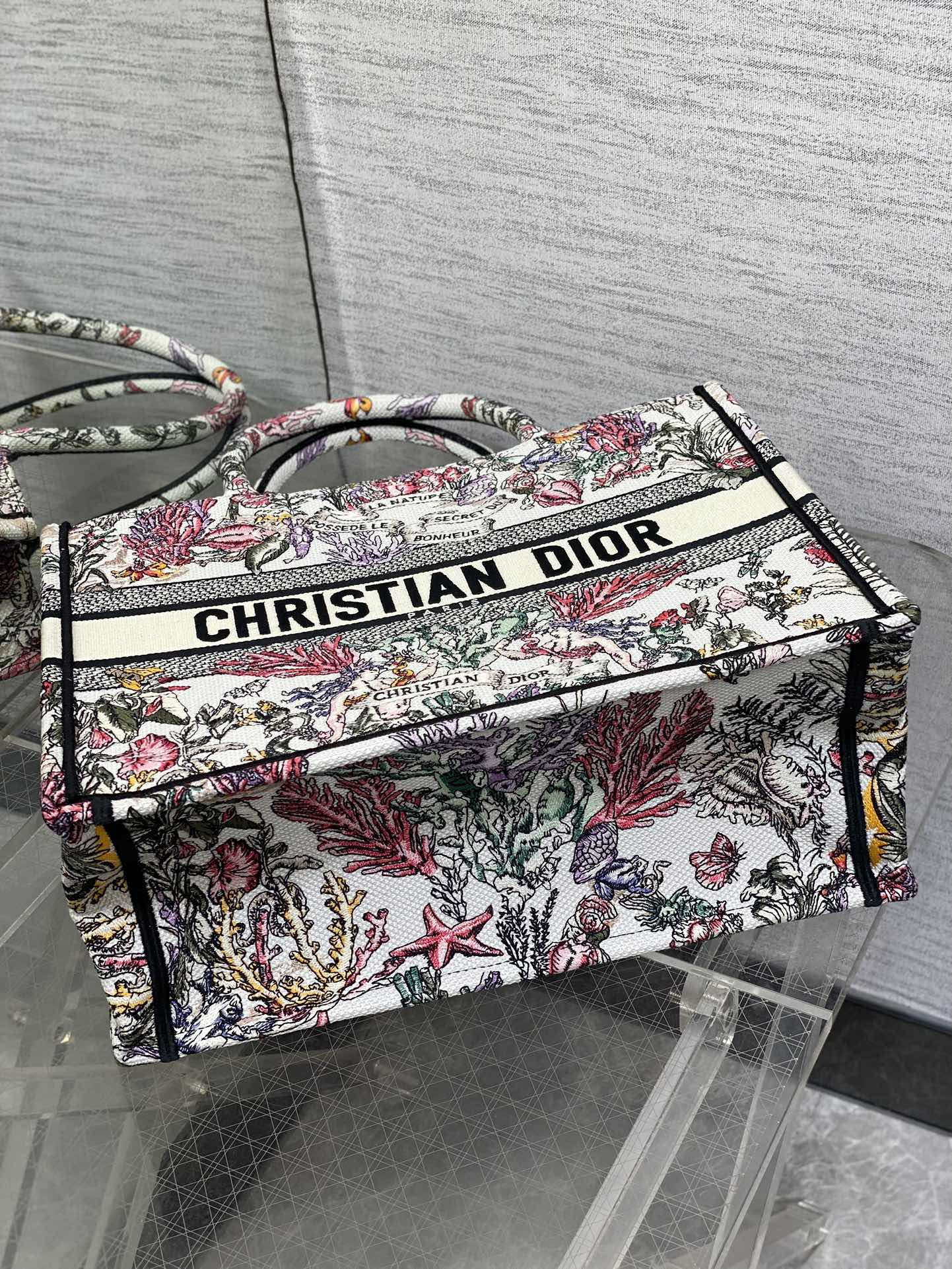 Diro Book Tote-36×16×27CM