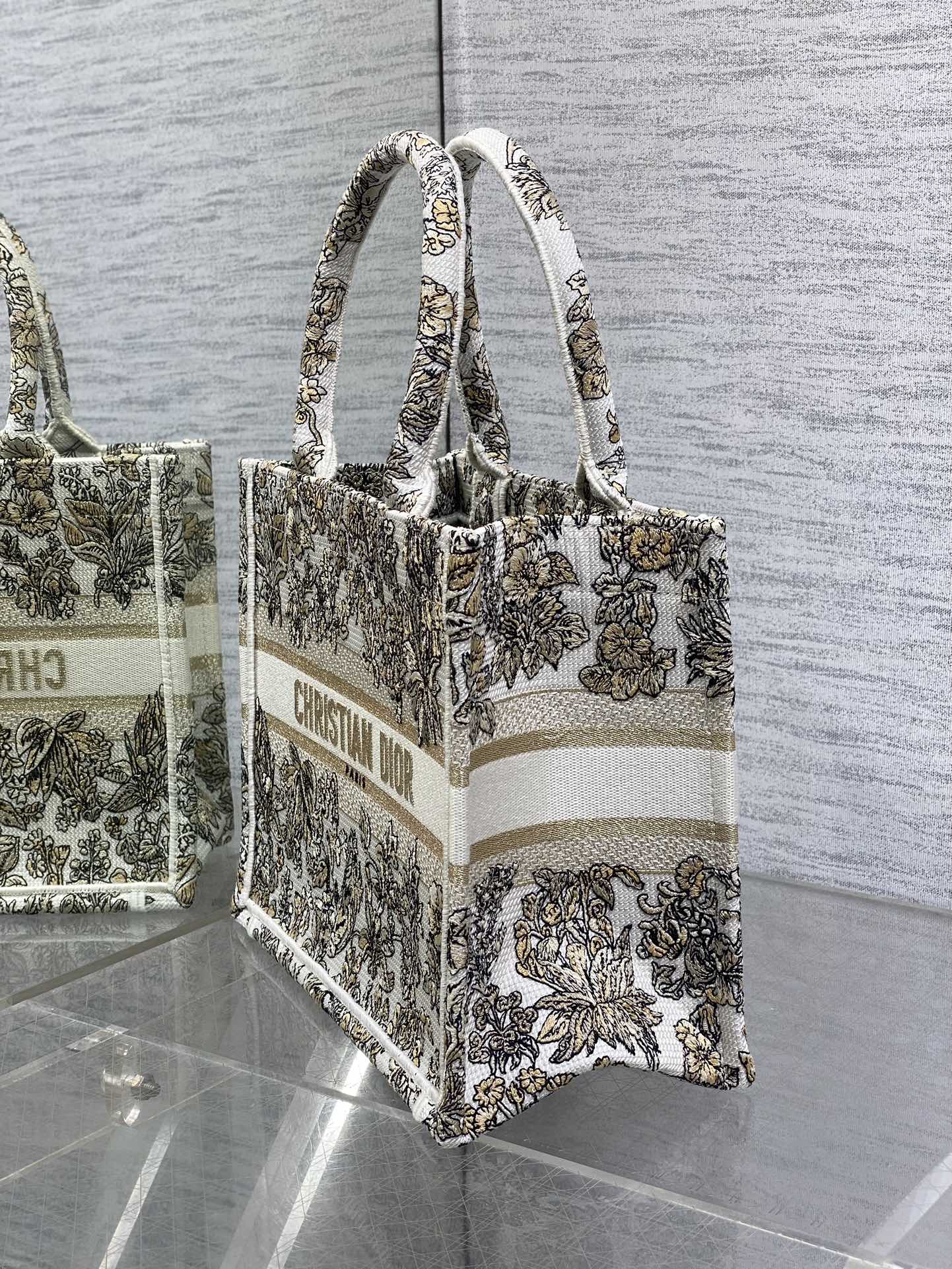 Diro Small Book Tote-26*8*22CM