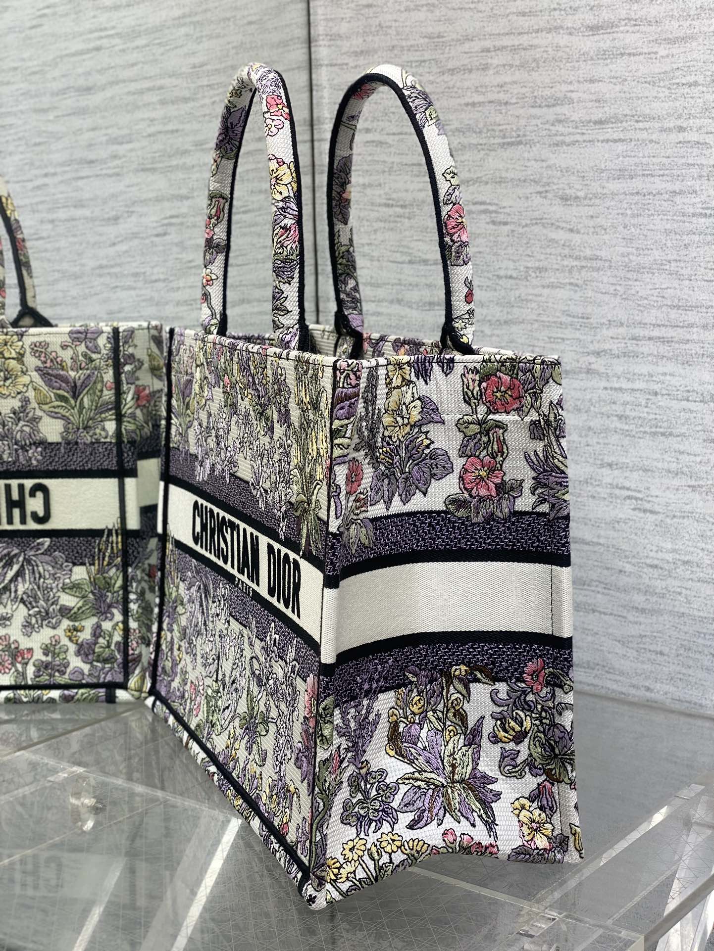 Diro Book Tote-36×16×27CM