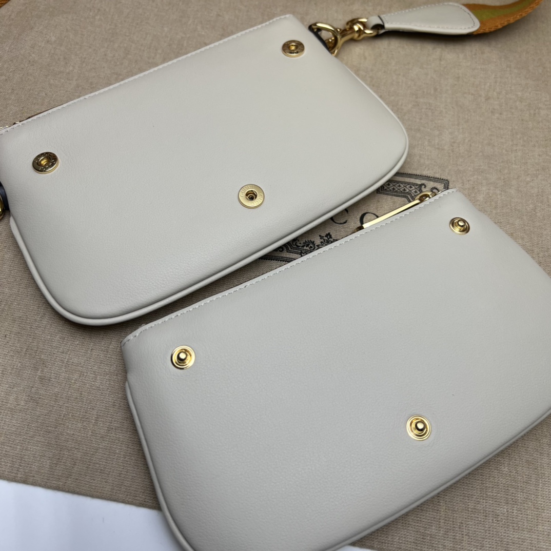 Gucci Handbags-20*13*2.5CM