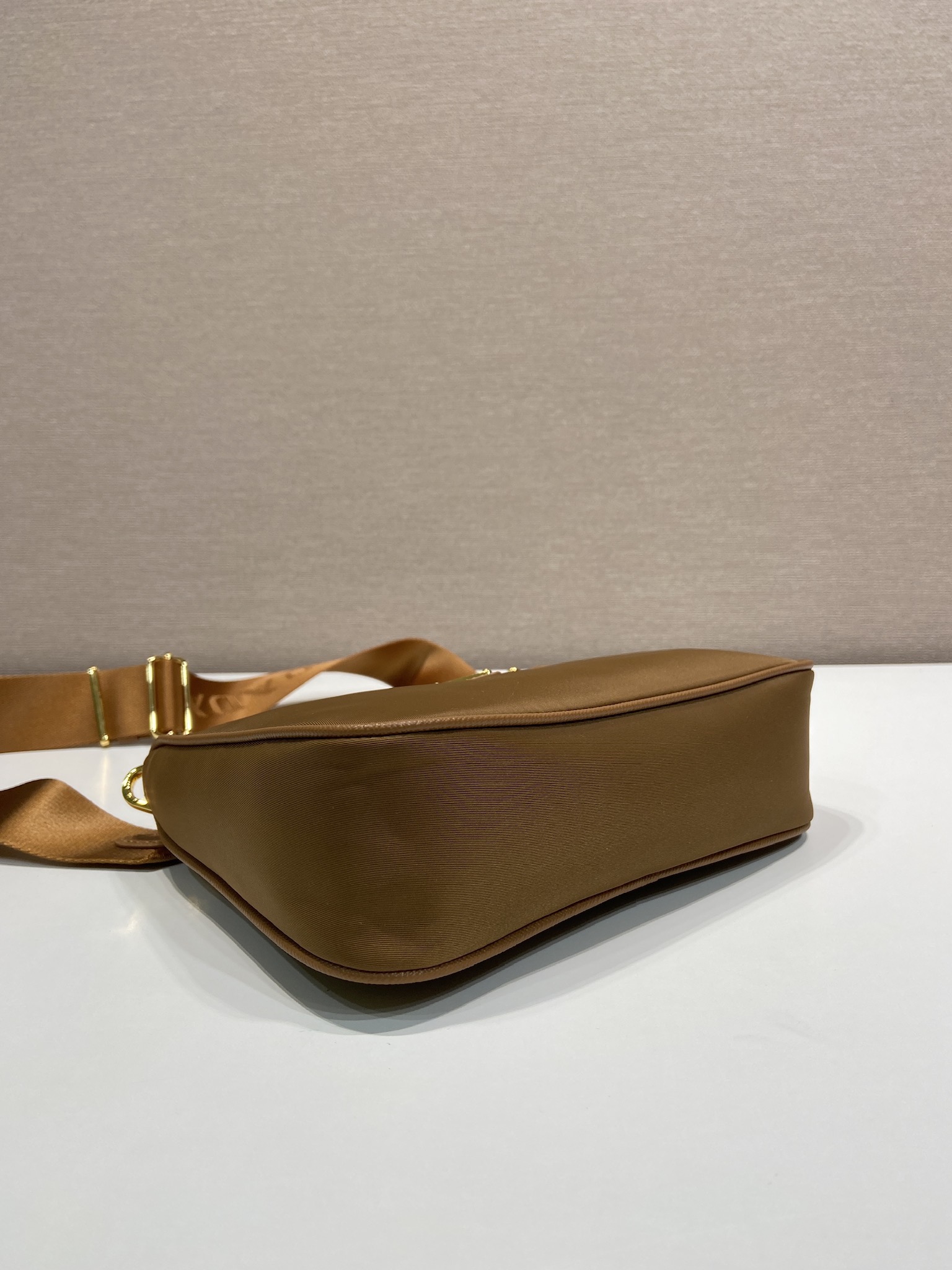 Prada Nylon Hobo Bag-1BH204-22*12*6CM