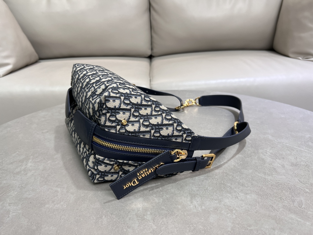 Diro D-Journey Bag-23 x14x16 CM