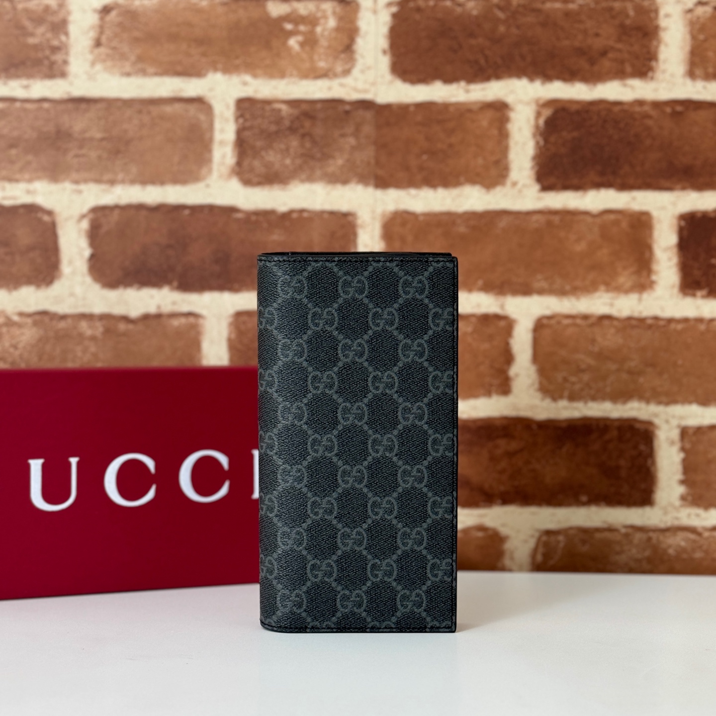Gucci GG Emblem Wallet-10*19*2CM