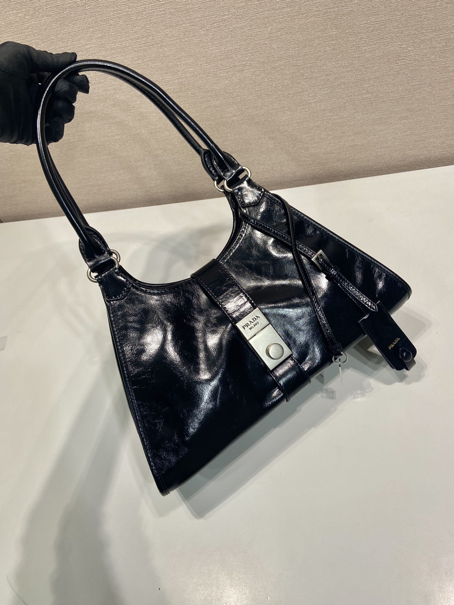 Prada Leather Tote Bag-1BG563-30.5*17.5*9CM