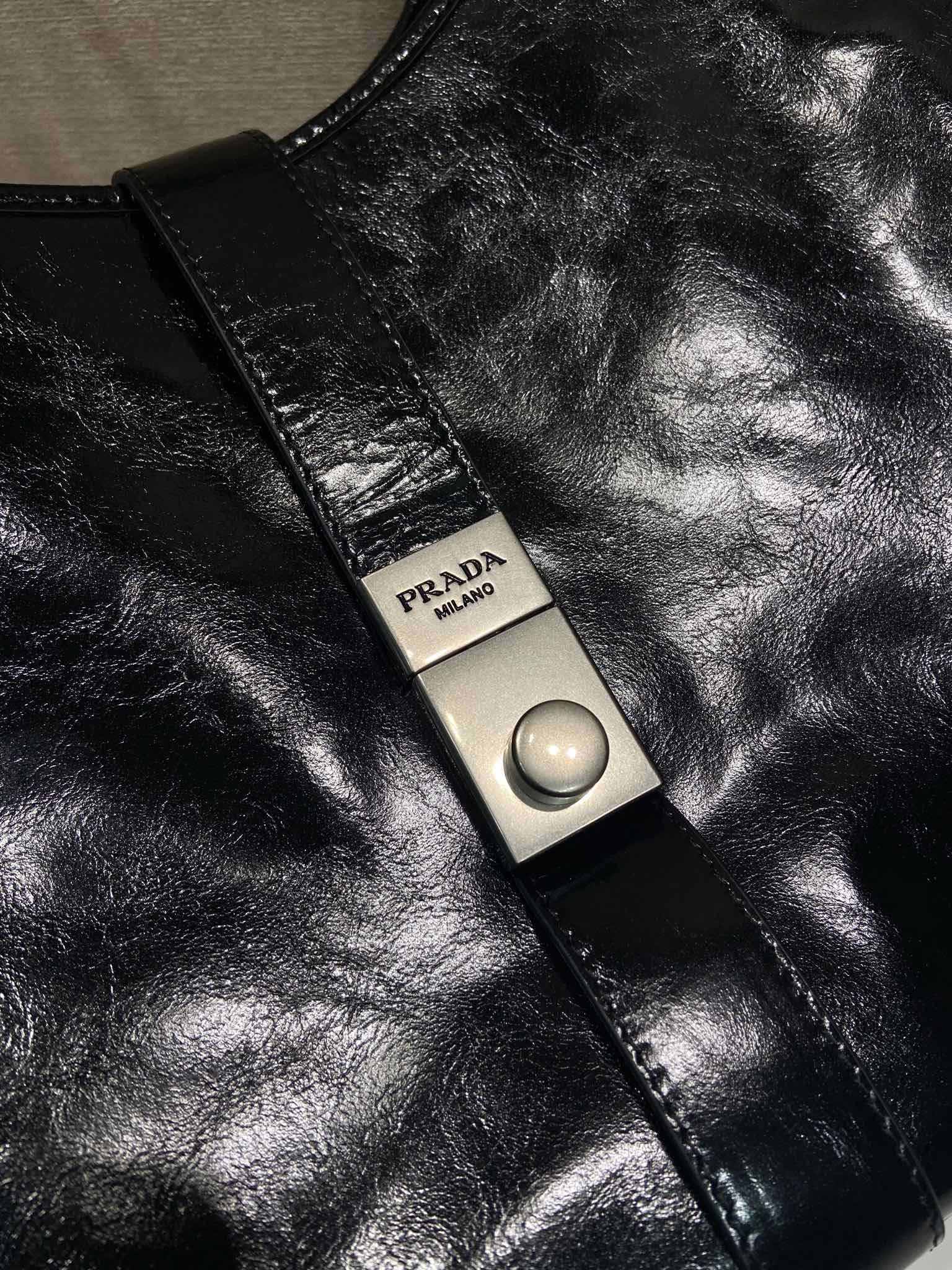 Prada Leather Tote Bag-1BG570-39*24.5*14CM