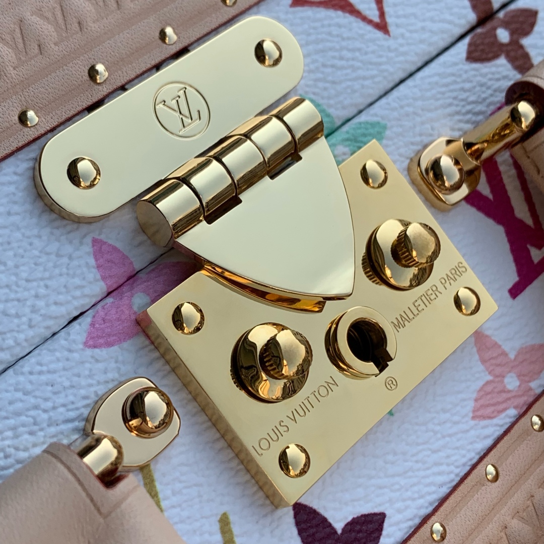 Louis Vuitton Petite Valise Bag -2.5 x 17.5 x 11CM