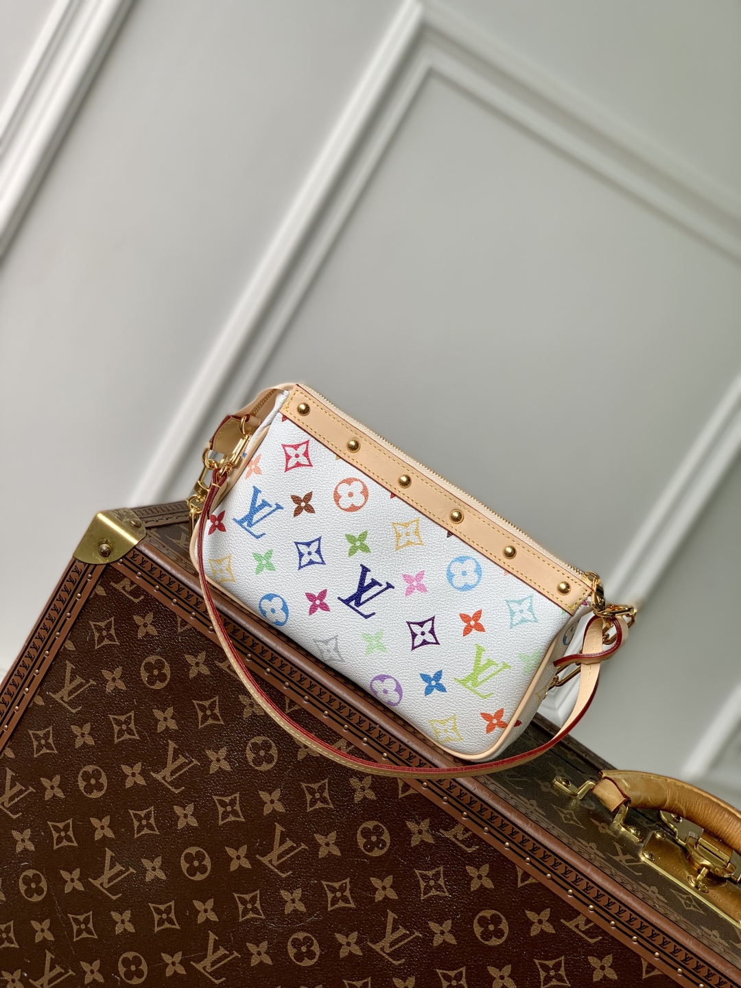Louis Vuitton Pochette Accessoires Bag-13 x 4 x 22CM