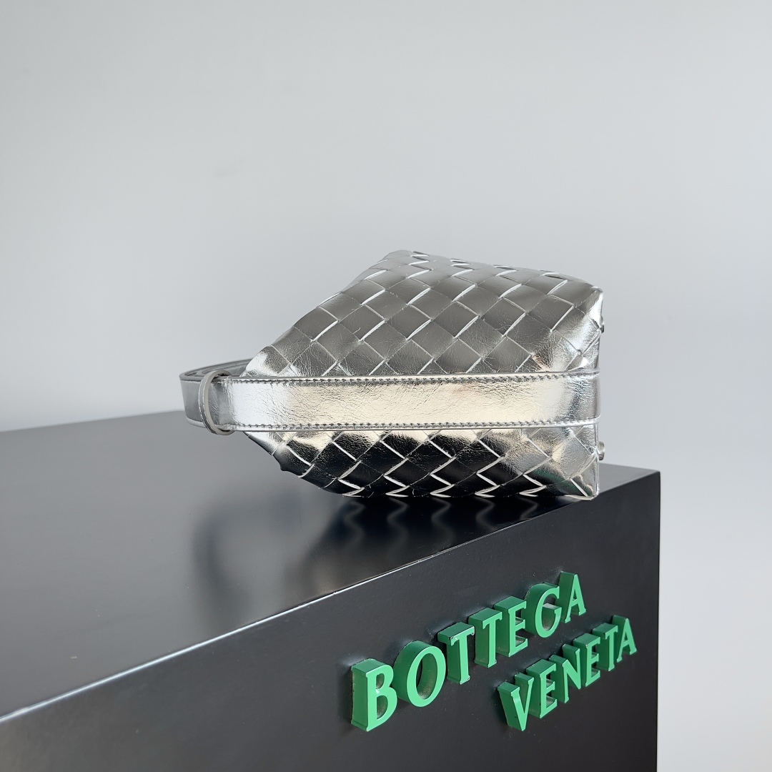 Bottega Veneta Bv Wallace-22*13*9CM