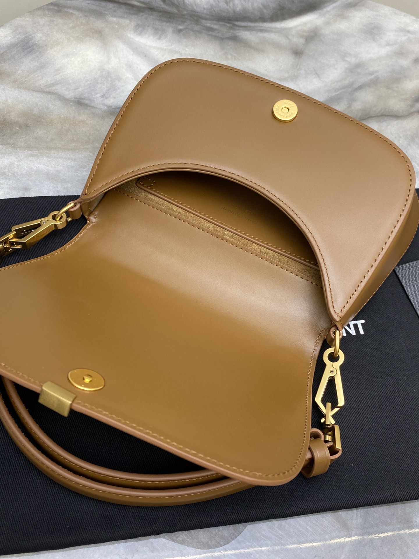 YSL Voltaire Bag-17.5x21x8CM