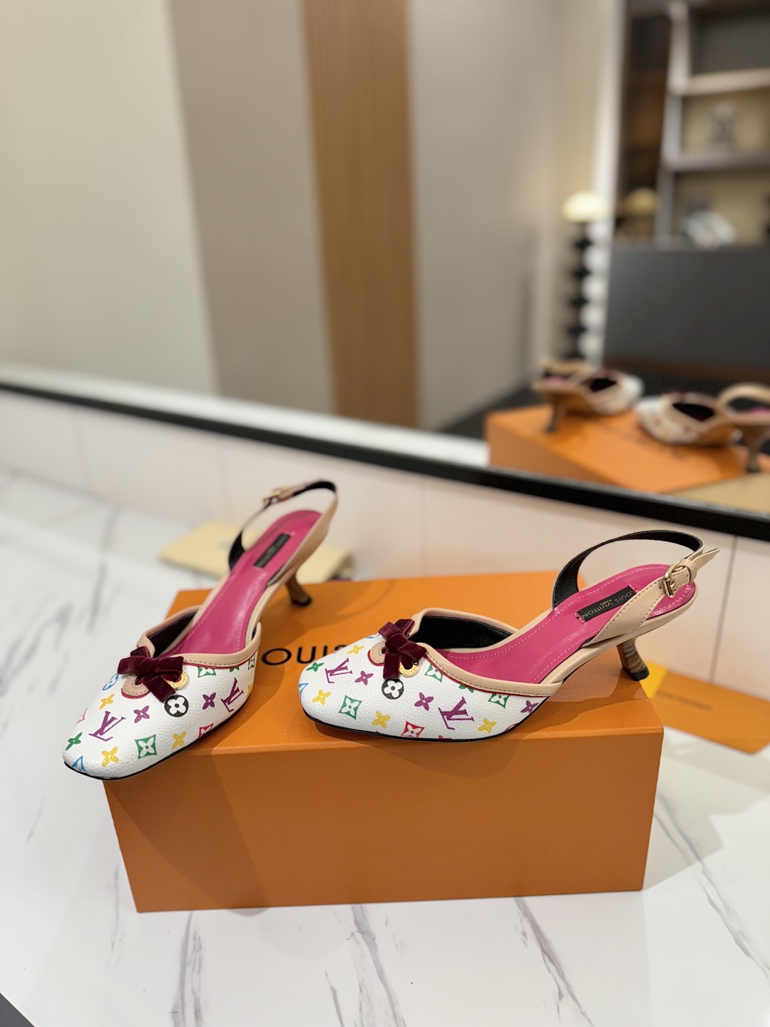 Louis Vuitton Sandals