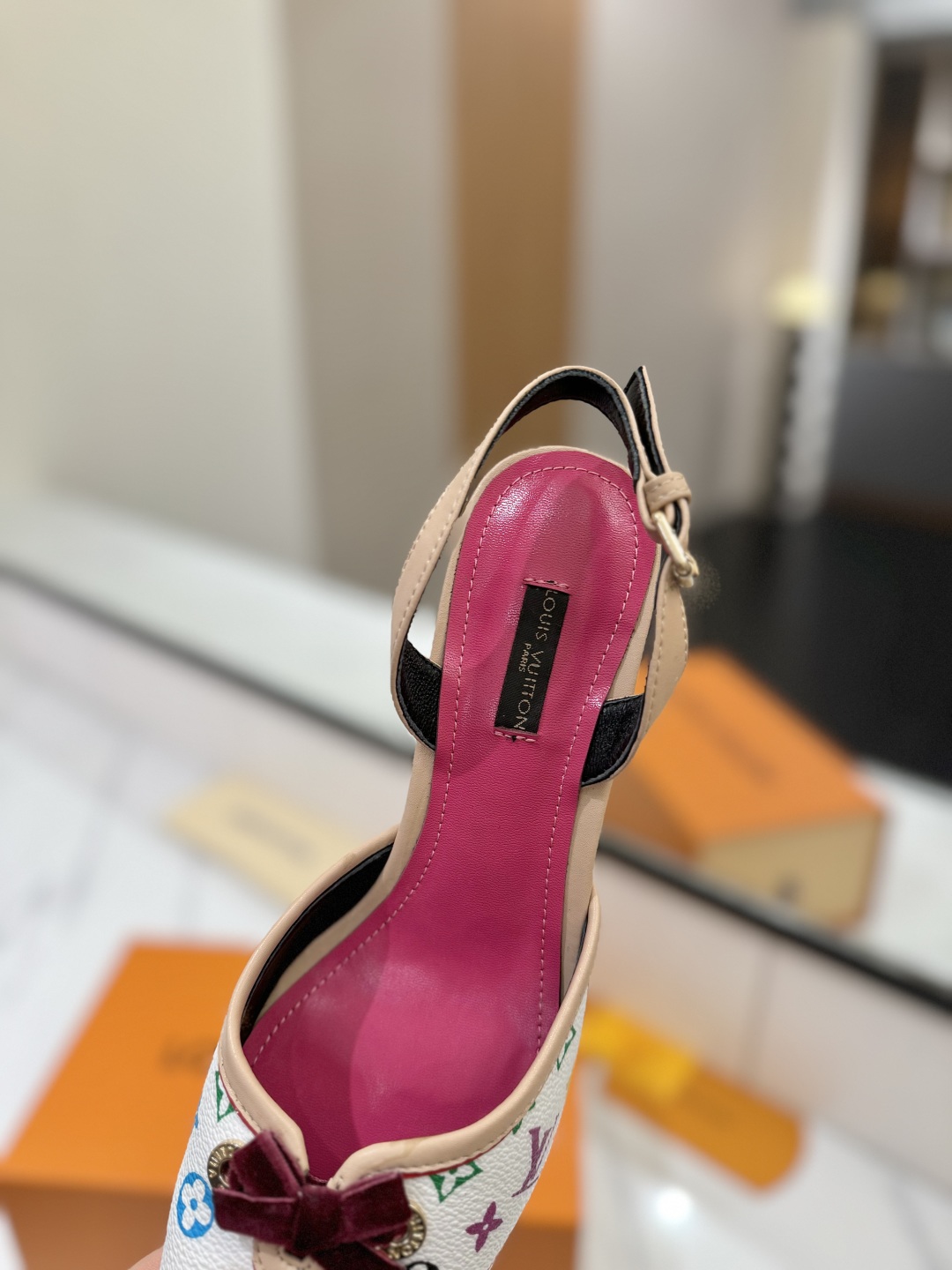 Louis Vuitton Sandals