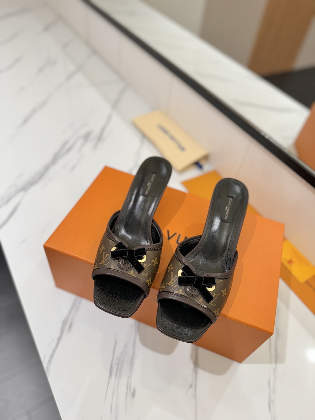 Louis Vuitton Sandals