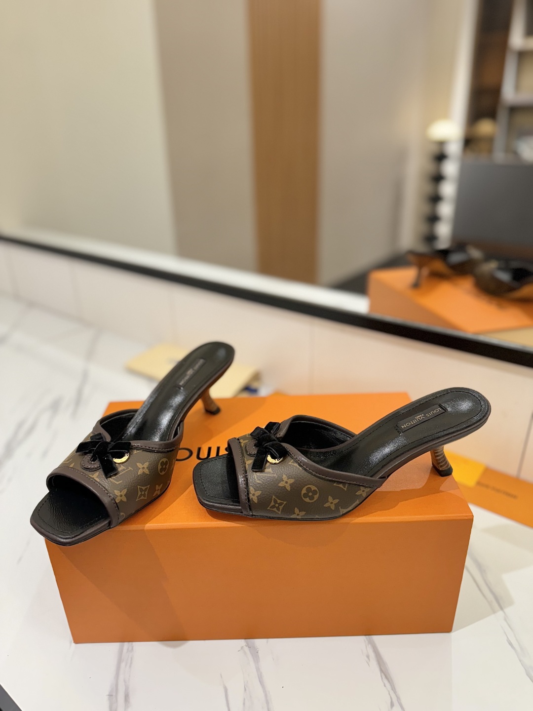 Louis Vuitton Sandals