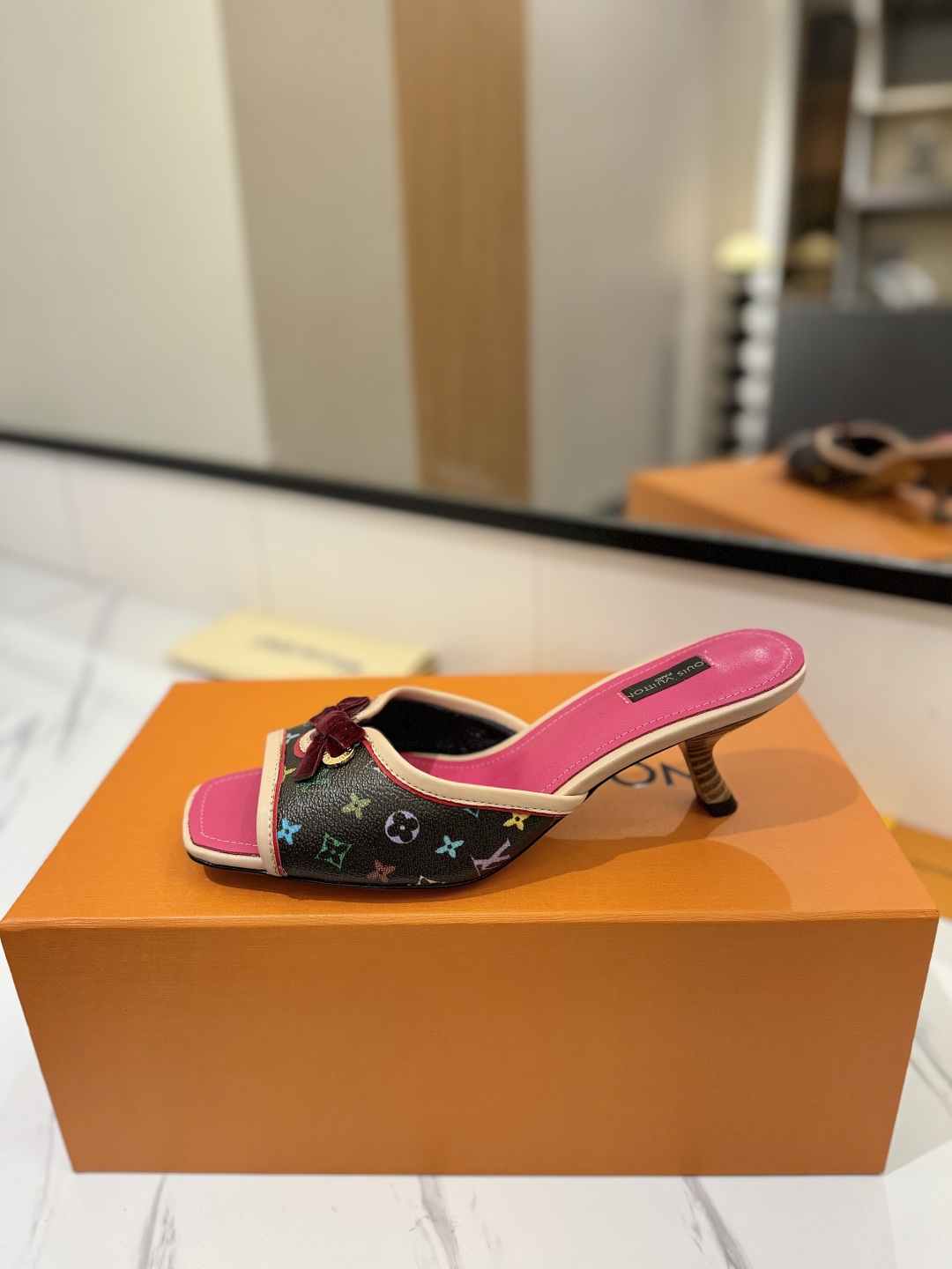 Louis Vuitton Sandals