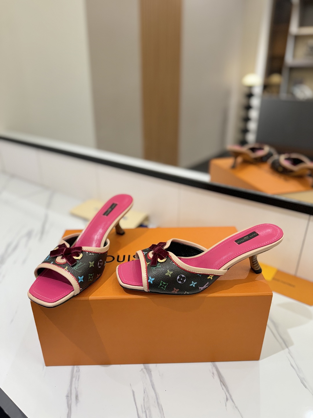 Louis Vuitton Sandals