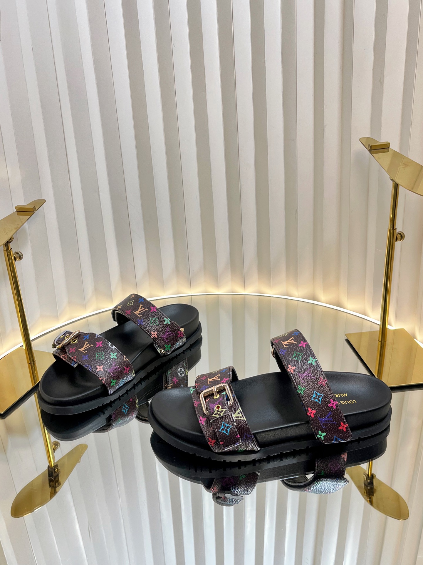 Louis Vuitton Sandals-3CM