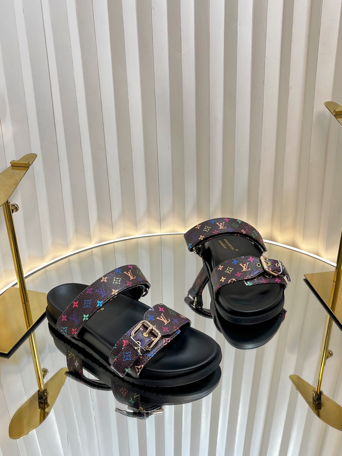 Louis Vuitton Sandals-3CM