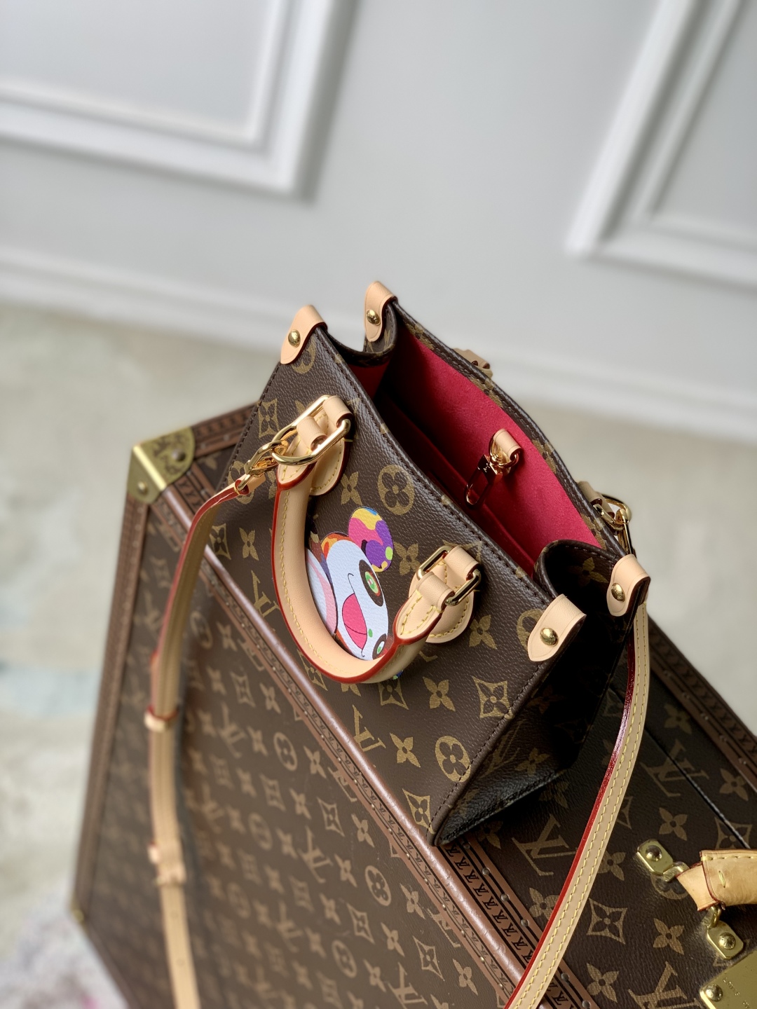 Louis Vuitton &TM OnTheGo BB Monogram Canvas-M13668-15 x 8.5 x 18CM