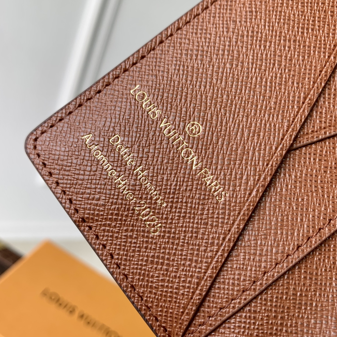 Louis Vuitton LVers Damier Wallet-N00138-11.1 x 1 x 7.5CM