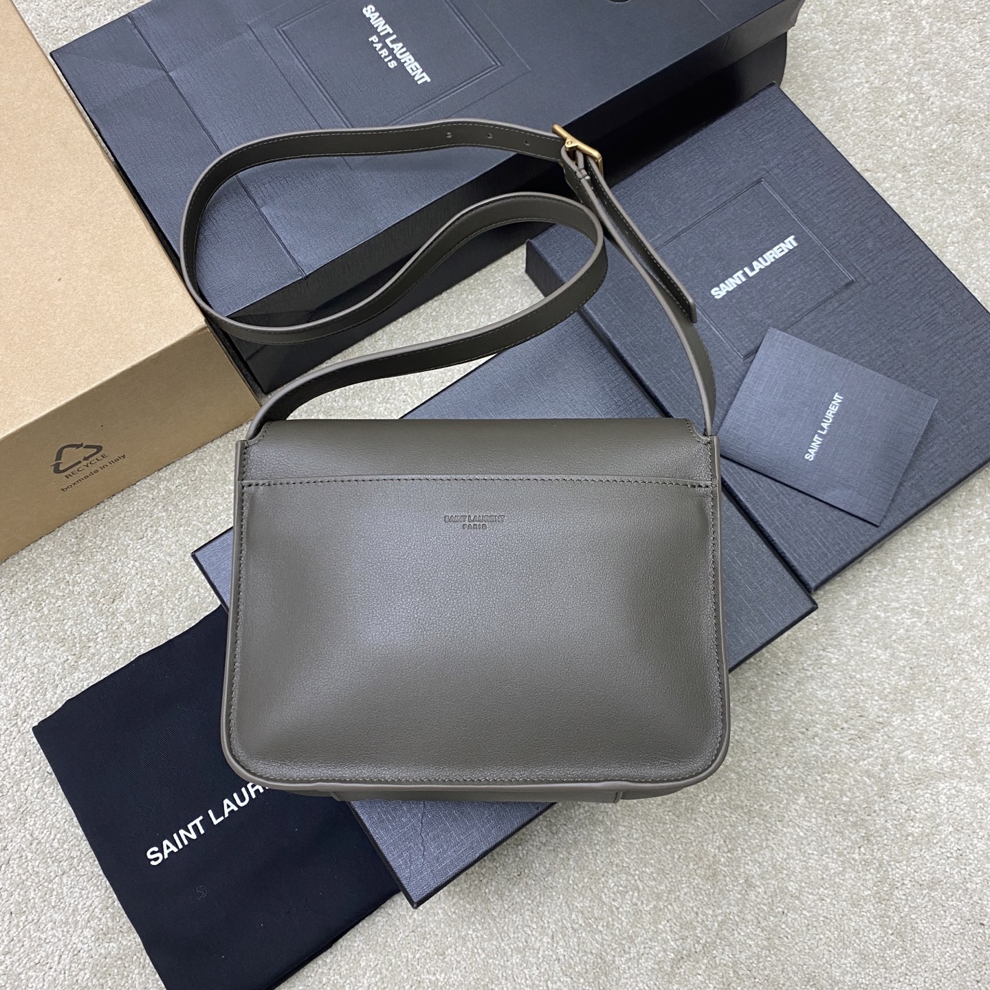 Saint Laurent Niki Besace Cross Body Bag-21.5x16x8CM