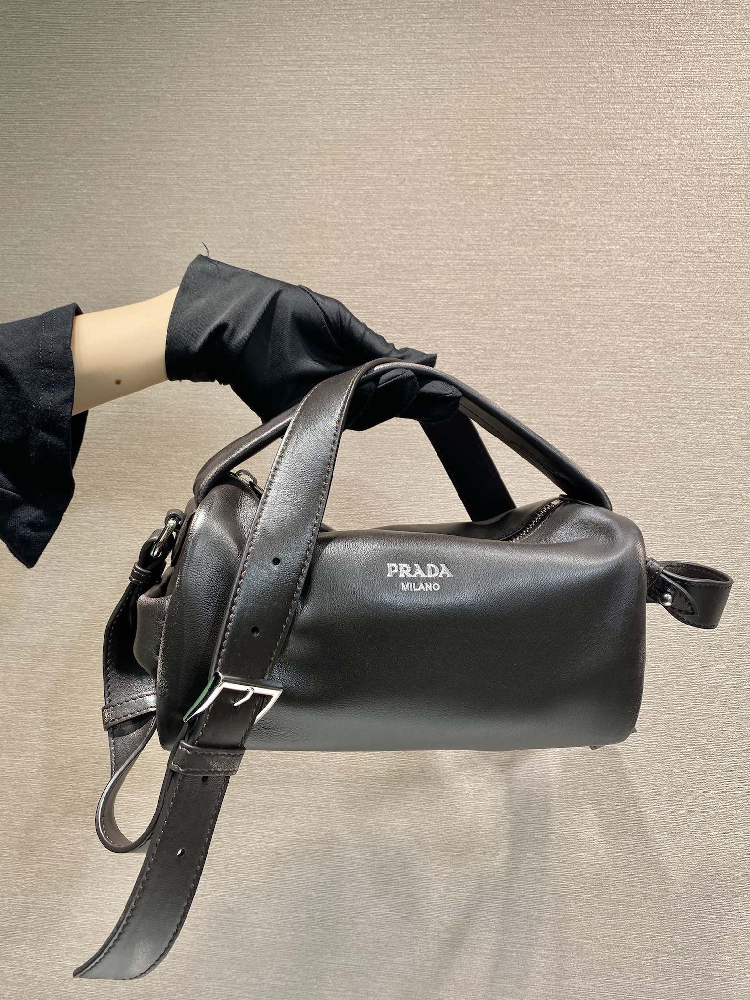 Prada Nappa Leather Shoulder Bag -2VH188-24*11*11CM